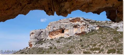 Cueva de San Pascual desde el Arco de San Pascual - Ayora
