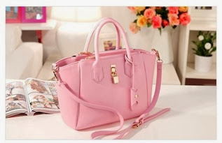 BEST SELLER 5534PINK - 195 RIBU - Material PU Bottom Width 39.5 Cm Height 23 Cm Thickness 10 Cm Handle 11.5 Cm Strap Adjustable Weight 0.61-----
