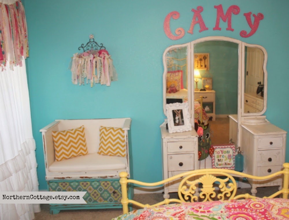 [Colorful%2520Bedroom%2520featuring%2520goodies%2520from%2520%257BNorthernCottage%2520Shop%257D%255B5%255D.jpg]