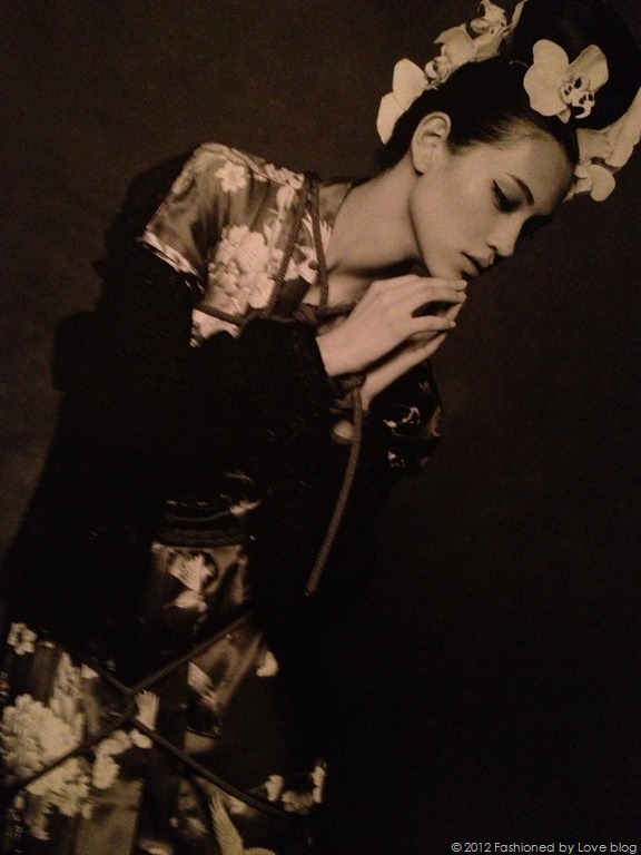 [the%252Blittle%252Bblack%252Bjacket%252Bexhibition%252Blondon%252Bgeisha%252Bgirl%255B9%255D.jpg]