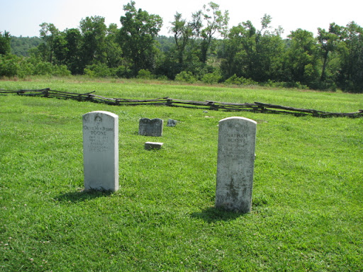 Olive and Nathan Boone's headstones (photo credit: Michele Skalicky)
