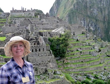 [Sharon-MachuPicchu2.jpg]