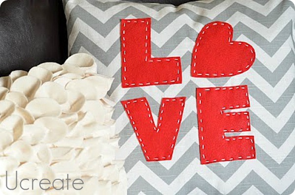 LOVE Pillow Tutorial www.u-createcrafts.com LOVE Pillow Tutorial www.u-createcrafts.com