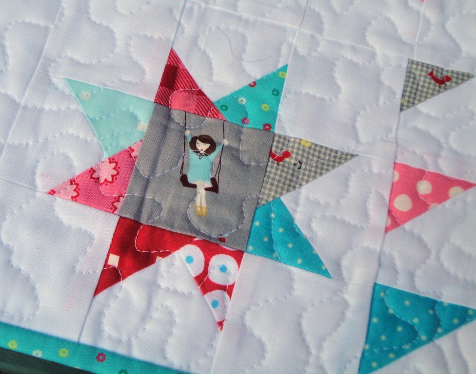 [Doll%2520Quilt%2520Swap%252011%2520closeup%25201%255B3%255D.jpg]