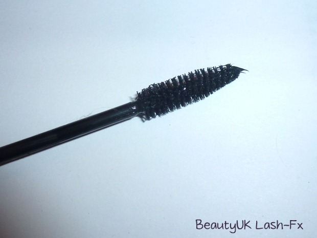 007-mascara-review-loreal-million-lashes-beauty-uk-lash-fx