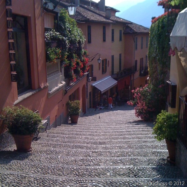 [cd7c1dd8c3aa11e181bd12313817987b_7%255B7%255D.jpg&description=Silent Sunday Italy: Bellagio')]