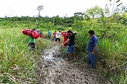 A tragédia ocorreu em local de difícil acesso Buscas 3