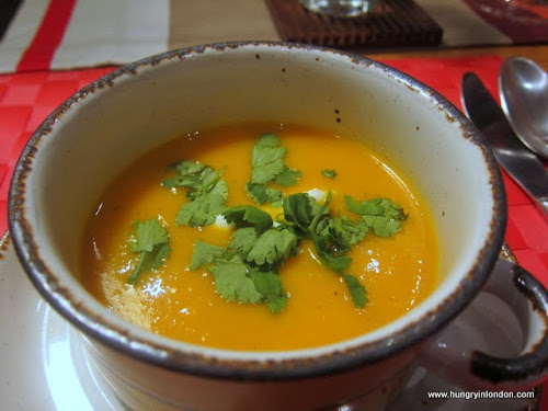 Ute cooks: WARMING GINGER CARROT SOUP Ute cooks: WARMING GINGER CARROT SOUP