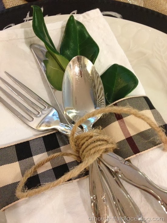 Rustic Fall Table: Happy Thanksgiving - A Thoughtful Place Rustic Fall Table: Happy Thanksgiving - A Thoughtful Place