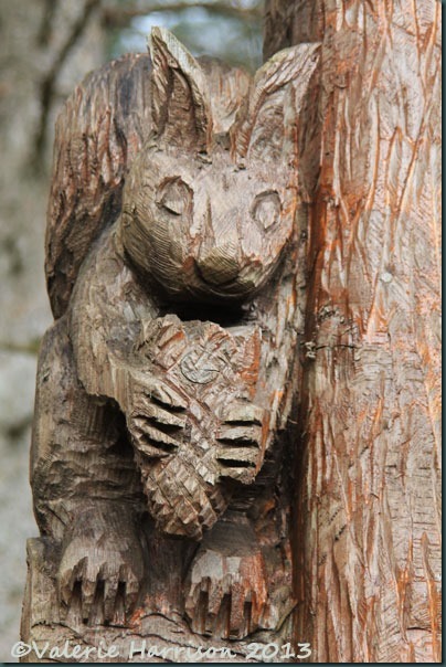 38-carved-squirrel