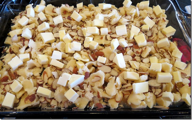 Ready to bake Lucky Leaf Peach Cobbler