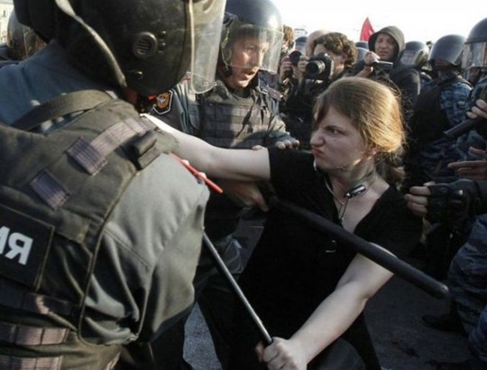 [viralpicdumppics9e37192.jpg]