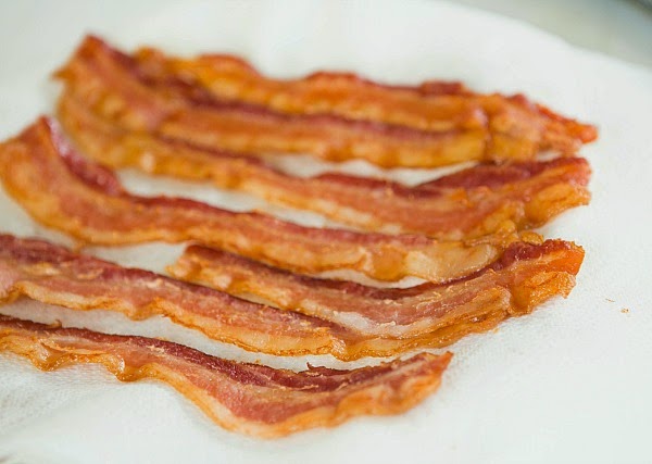 [bacon-13-600%255B4%255D.jpg]
