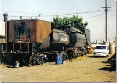 06 Tender of Oregon Railway & Navigation Company #197 & Auxiliary Tender for SP&S 700 at the Brooklyn Roundhouse in Portland, Oregon on August 25, 2002