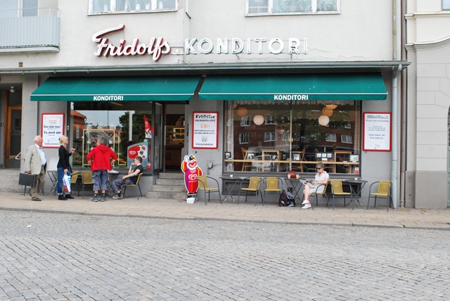 [SWE060811_077%255B2%255D.jpg]