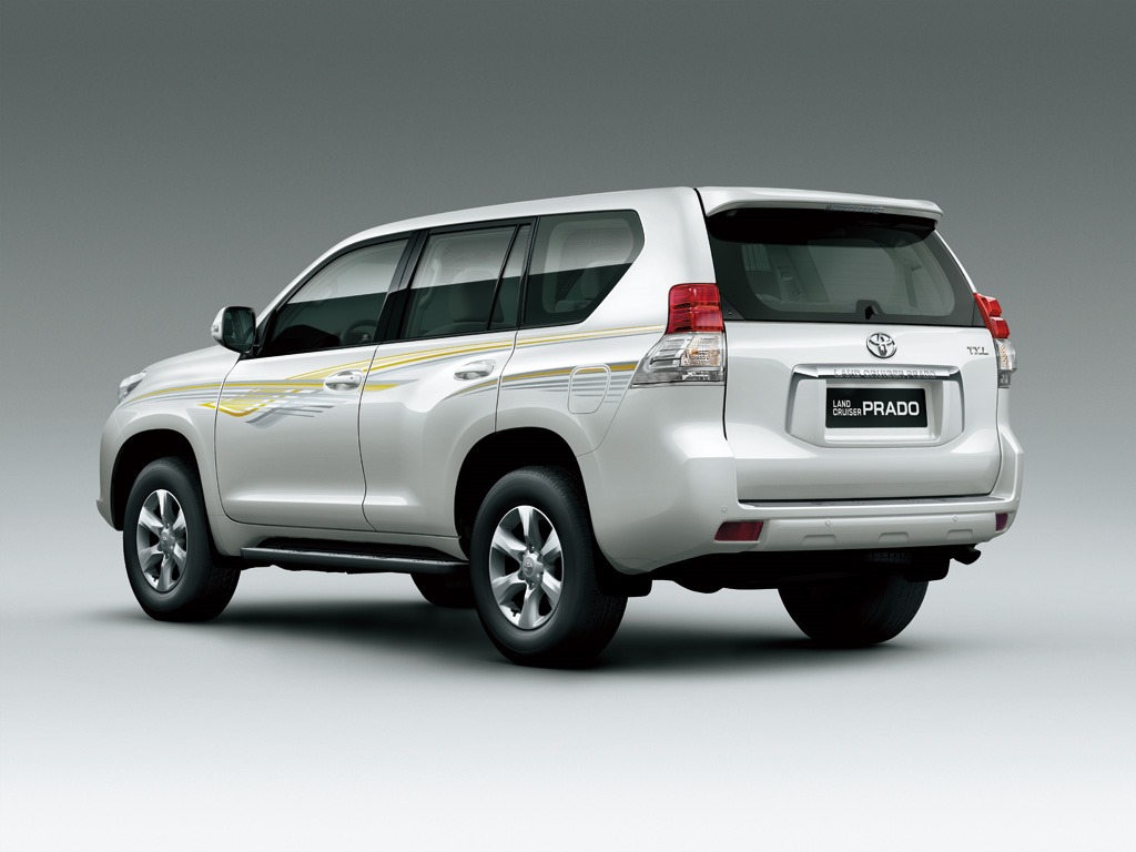 [2013-Toyota-Land-Cruiser-Prado-5%255B2%255D.jpg]