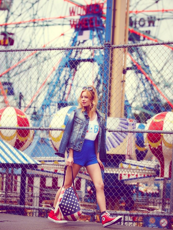 [camillerowefreepeoplejune20122%255B1%255D.jpg]