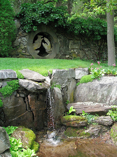 Want to go visit Innisfree yet? This picture makes me want to drop everything and go back for another visit. It's only a little over an hour away from New York City, so if you are in the area, consider spending a few hours here.