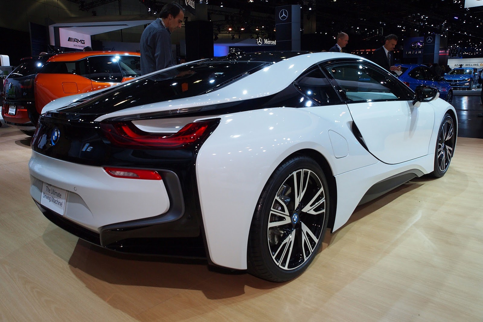 [BMW-i8-2013-LA-Auto-Show-7%255B2%255D.jpg]