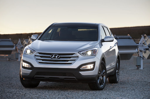 2013-Hyundai-Santa-Fe-Sport-09.jpg