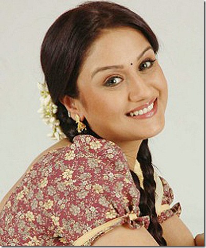 Sonia Agarwal Cute Photo Shoot Pics