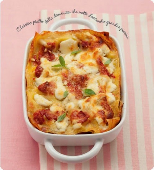 Lasagne con melanzane, ricotta e basilico Lasagne con melanzane, ricotta e basilico