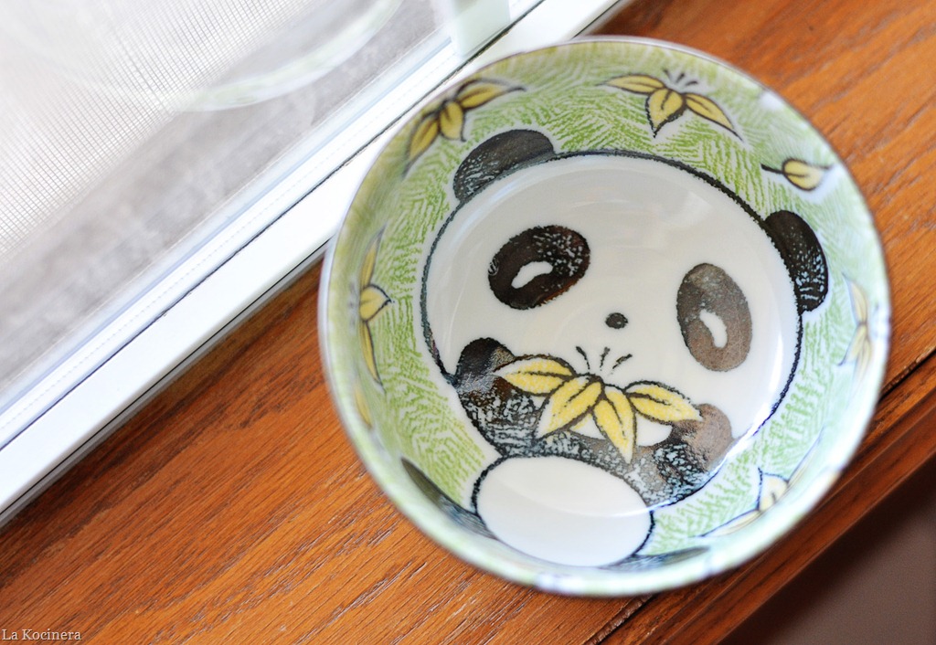 [inside-panda-bowl9.jpg]