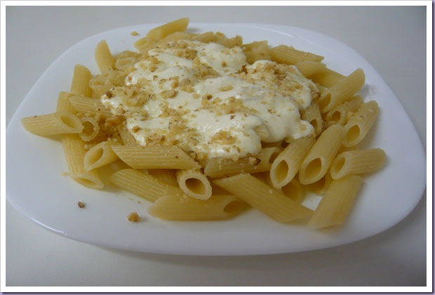 Penne-Creme-Parmesão-Nozes Penne-Creme-Parmesão-Nozes