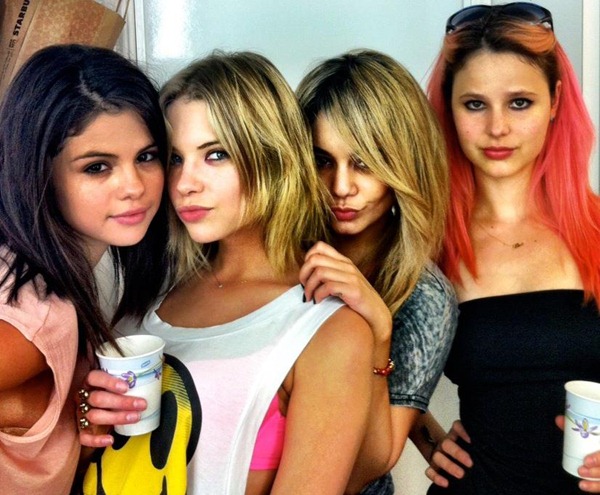 Spring Breakers Red Band International Trailer 03