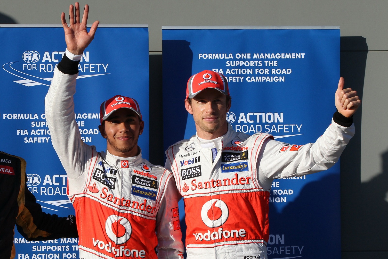 [F1-2012-AUSTRALIA-HAMILTON-BUTTON%255B3%255D.jpg]