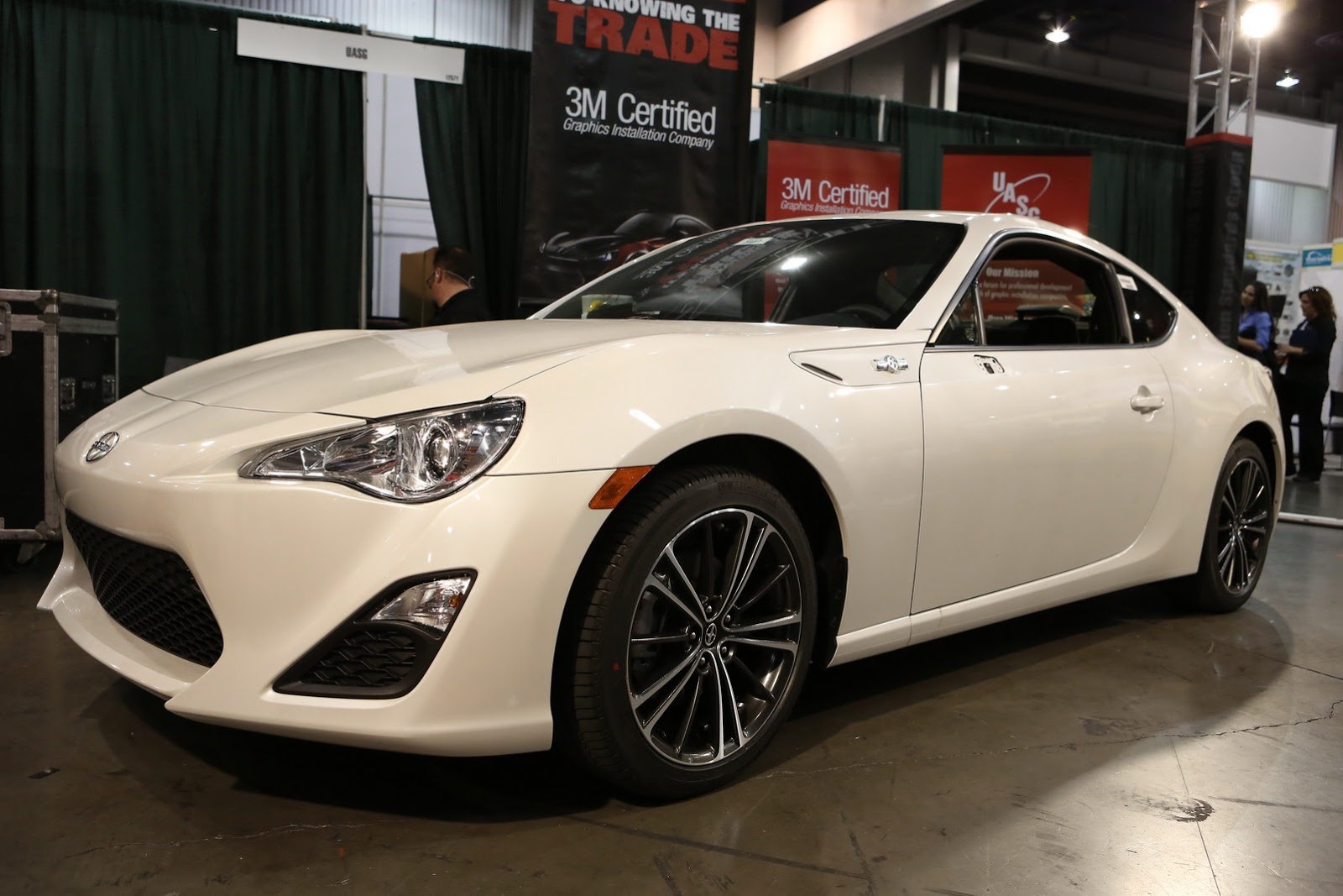 [Scion-FR-S-Tunes-11%255B2%255D.jpg]