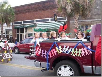 [Beaufort_parade_truck-with-kids-Medi%255B2%255D.jpg]