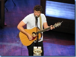 9123 Nashville, Tennessee - Grand Ole Opry radio show - Brett Eldredge