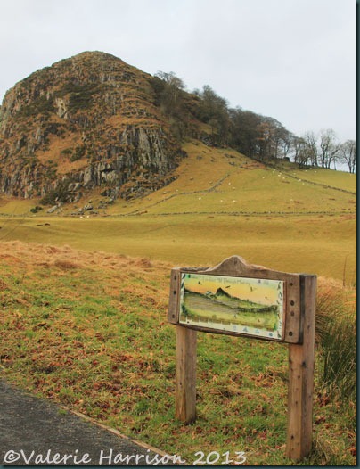 45 Loudoun-Hill-and-sign 45 Loudoun-Hill-and-sign