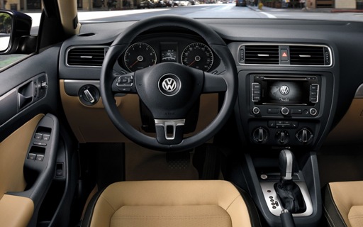 2013 Volkswagen Jetta SEL interior