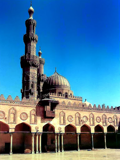 Courtyard of the al-Azhar Mosque in Cairo, 972. Courtyard of the al-Azhar Mosque in Cairo, 972.