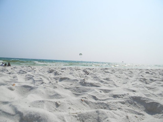 [beach%255B4%255D.jpg]