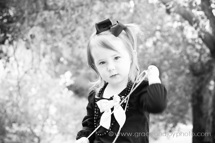[20111015_graceandjoyphotography_053_.jpg]