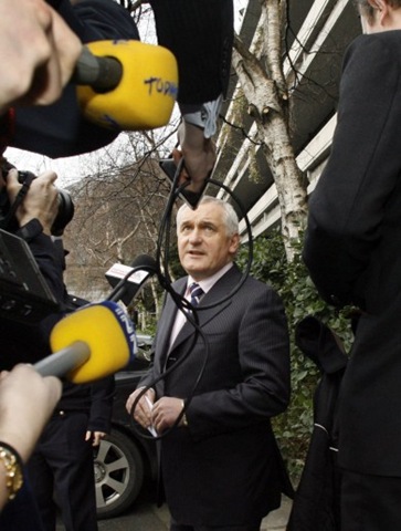 [Ahern-at-Mahon-Tribunal-851-390x516%255B2%255D.jpg]