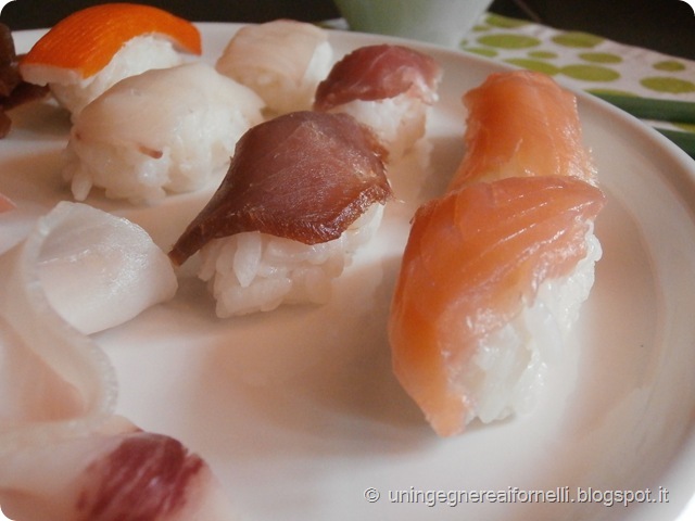 nigiri sushi sashimi salmone tonno pesce spada affumicato surimi tuna salmon smoked nigiri sushi sashimi salmone tonno pesce spada affumicato surimi tuna salmon smoked