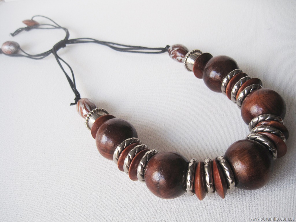 [Extravag%25C3%25A2ncia%2520castanho_new%255B7%255D.jpg]