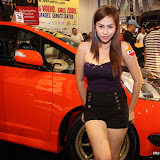 philippine transport show 2011 - girls (62).JPG