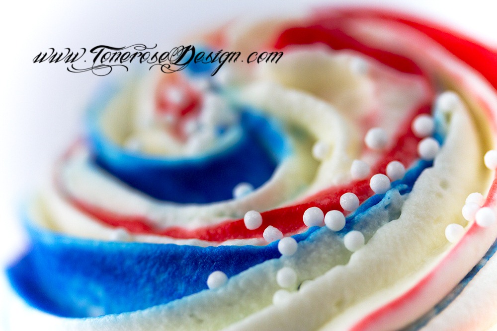 [IMG_9526%2520cupcakes%252017%2520mai%255B5%255D.jpg]