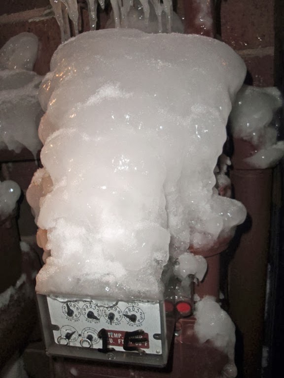 [P52-02B-Ice-Meter%255B2%255D.jpg]