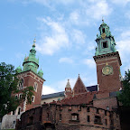 2005-07-05 061 Krakow, Poland - river side of Wawel Castle.JPG