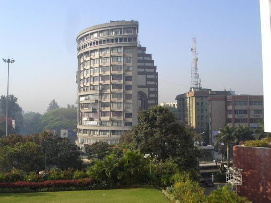 Trinity Circle Bangalore.jpg Trinity Circle Bangalore.jpg