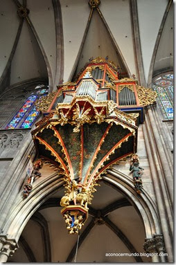 014-Estrasburgo. Catedral. Interior. Órgano - DSC_0180