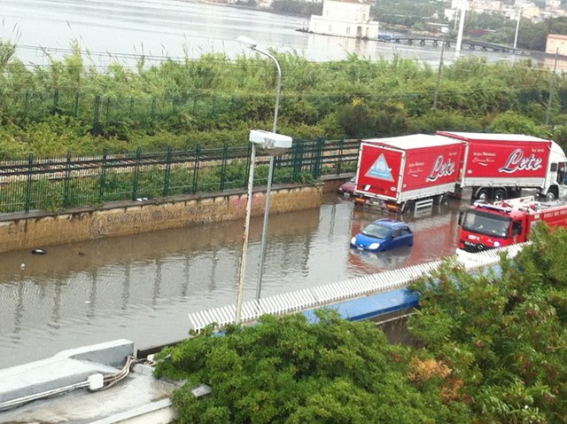 [via%2520Giulio%2520Cesare2%252C%2520Bacoli%255B5%255D.jpg]