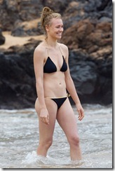 dollys-from-holly.blogspot.com_Yvonne Strahovski_03