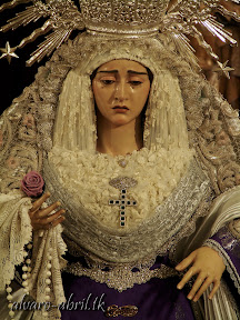 maria-santisima-de-la-caridad-de-granada-besamanos-8-de-septiembre-festividad-liturgica-2013-alvaro-abril-vestimentas-(28).jpg